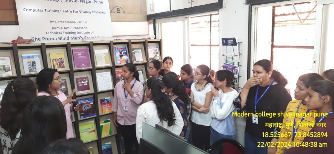 Modern College Images