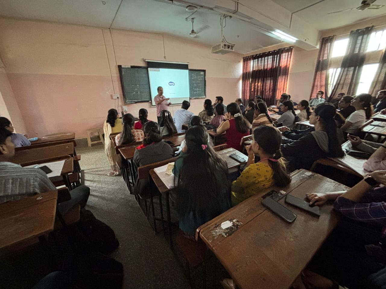 Modern College Images