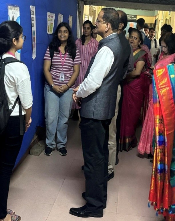 Modern College Images