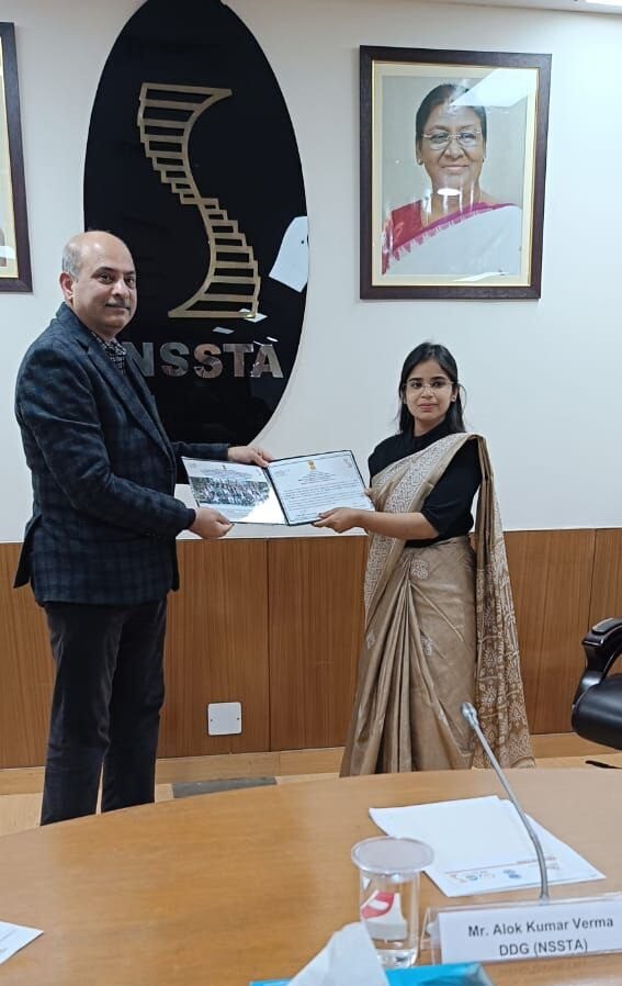 Modern College Images