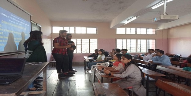 Modern College Images