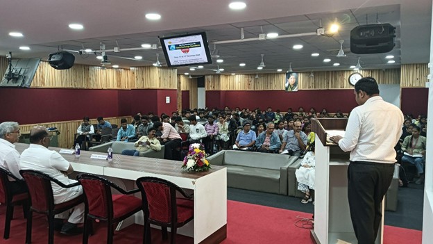 Modern College Images