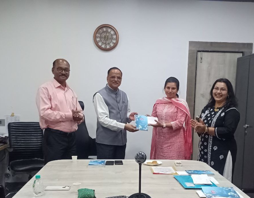 Modern College Images