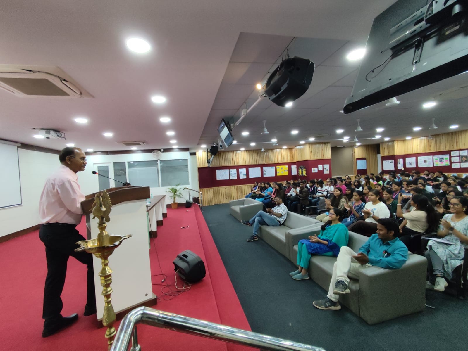 Modern College Images