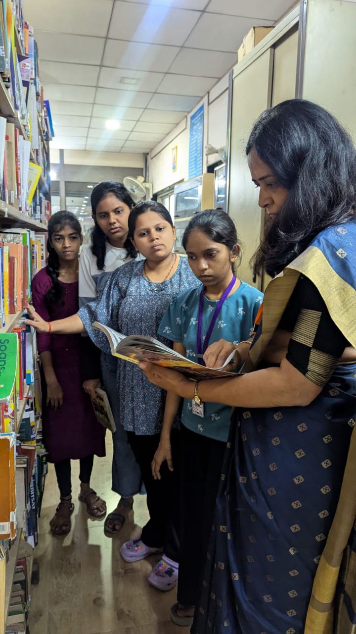 Modern College Images