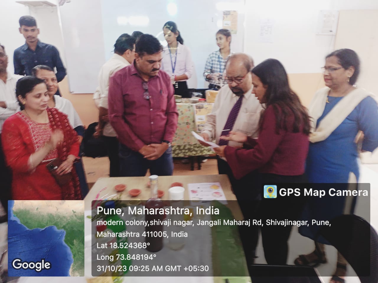 Modern College Images