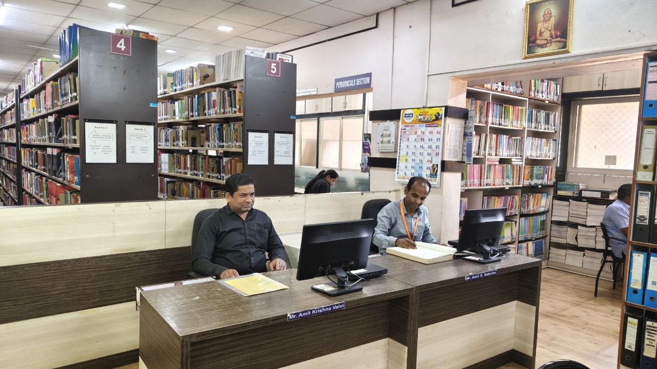 Modern College Images