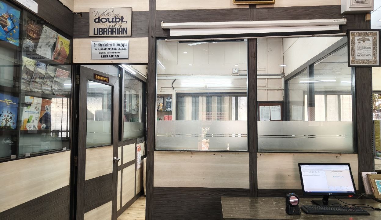 Modern College Images