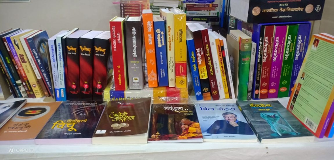 Modern College Images