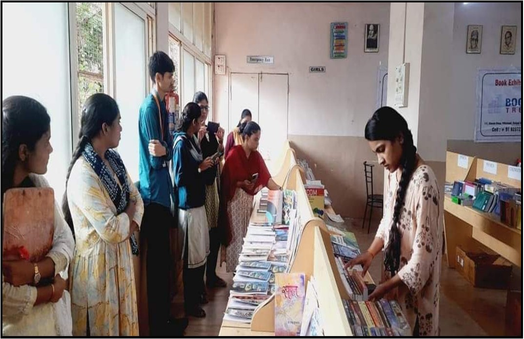 Modern College Images