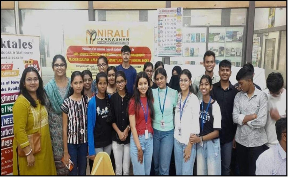 Modern College Images