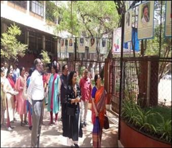 Modern College Images