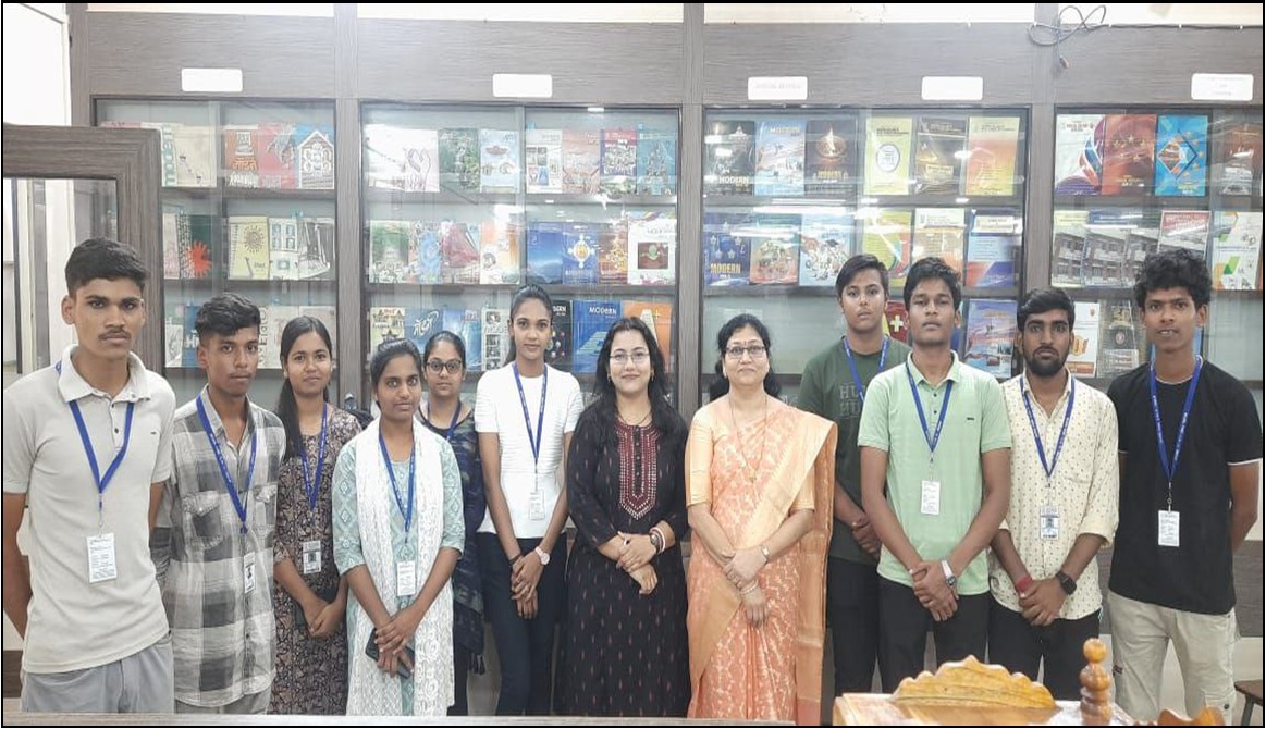 Modern College Images