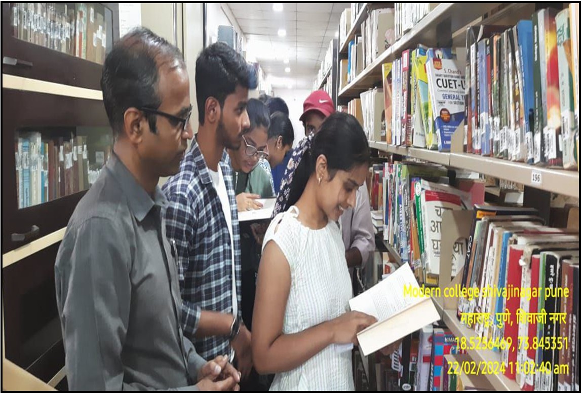 Modern College Images