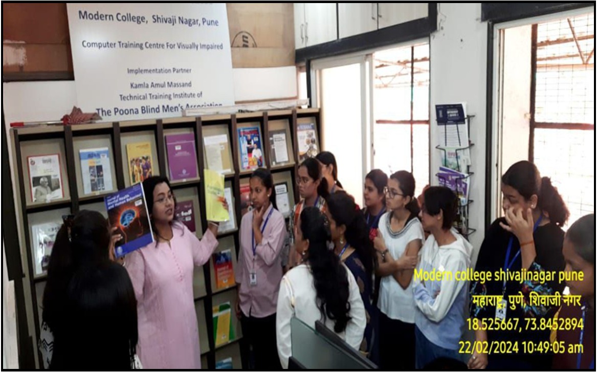 Modern College Images