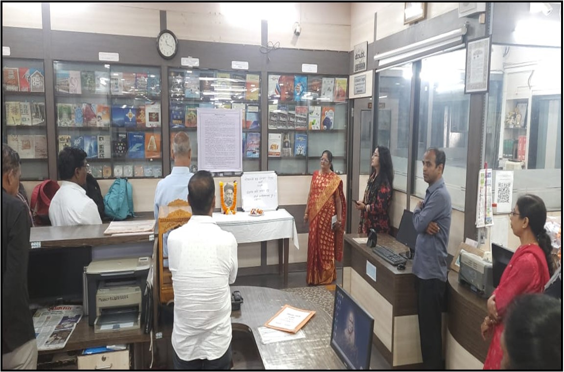 Modern College Images