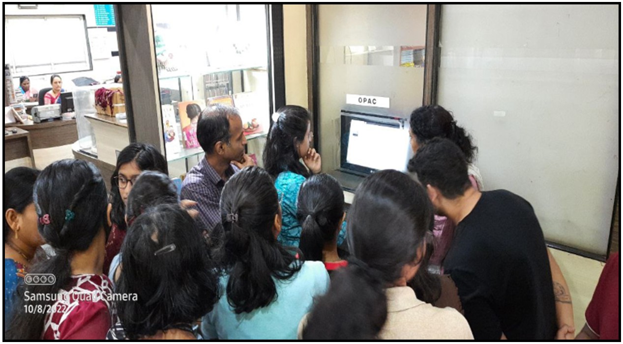 Modern College Images