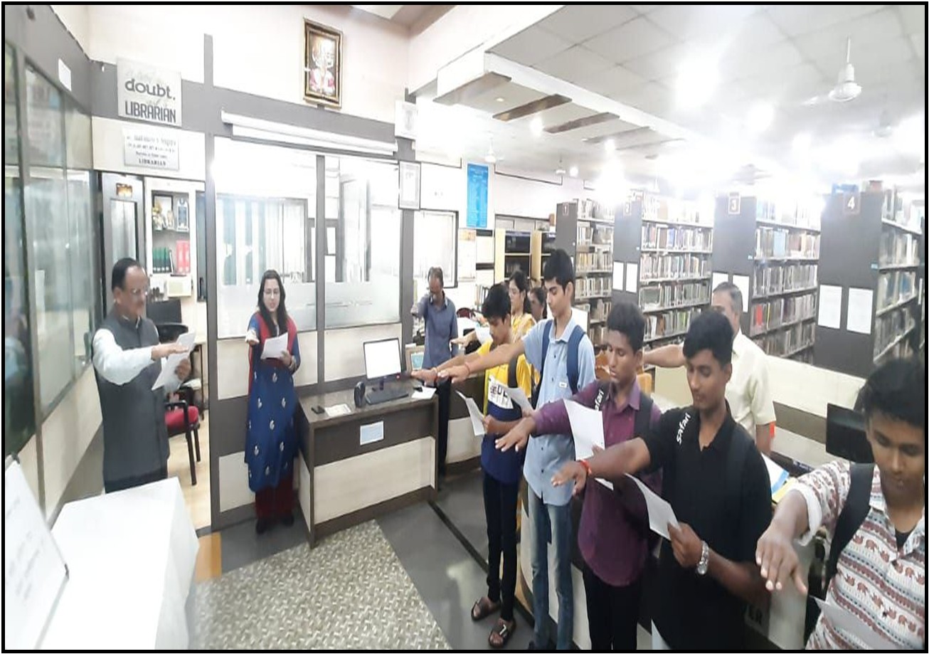 Modern College Images