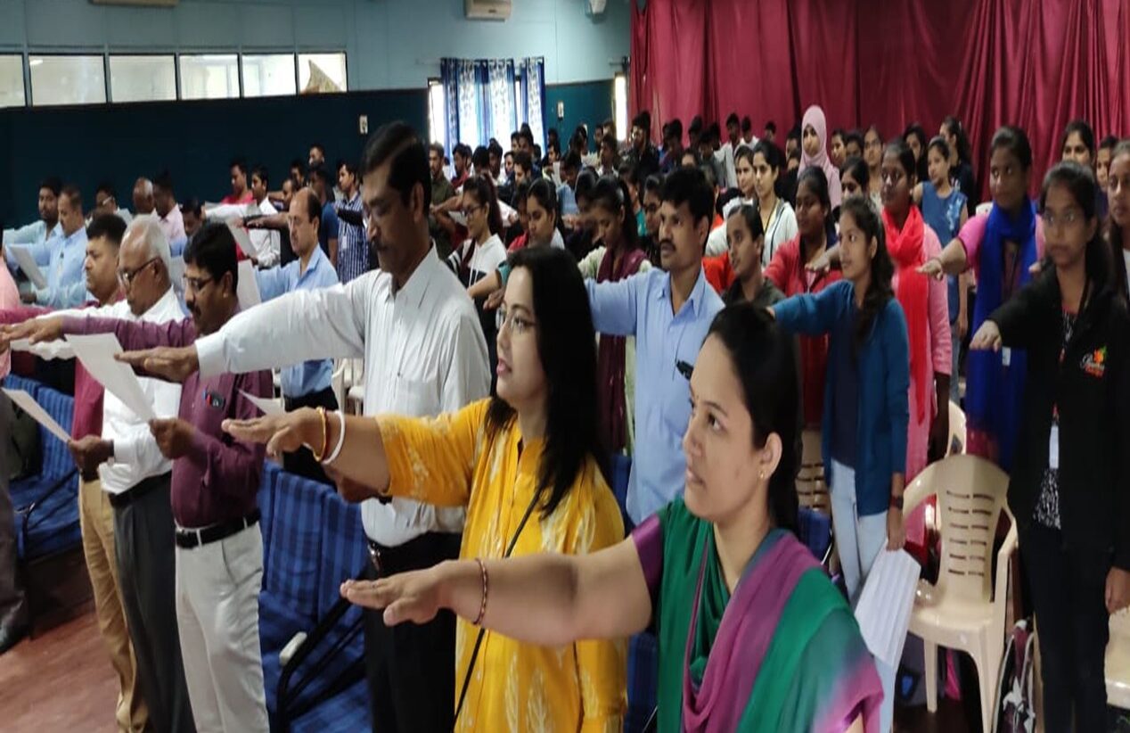 Modern College Images