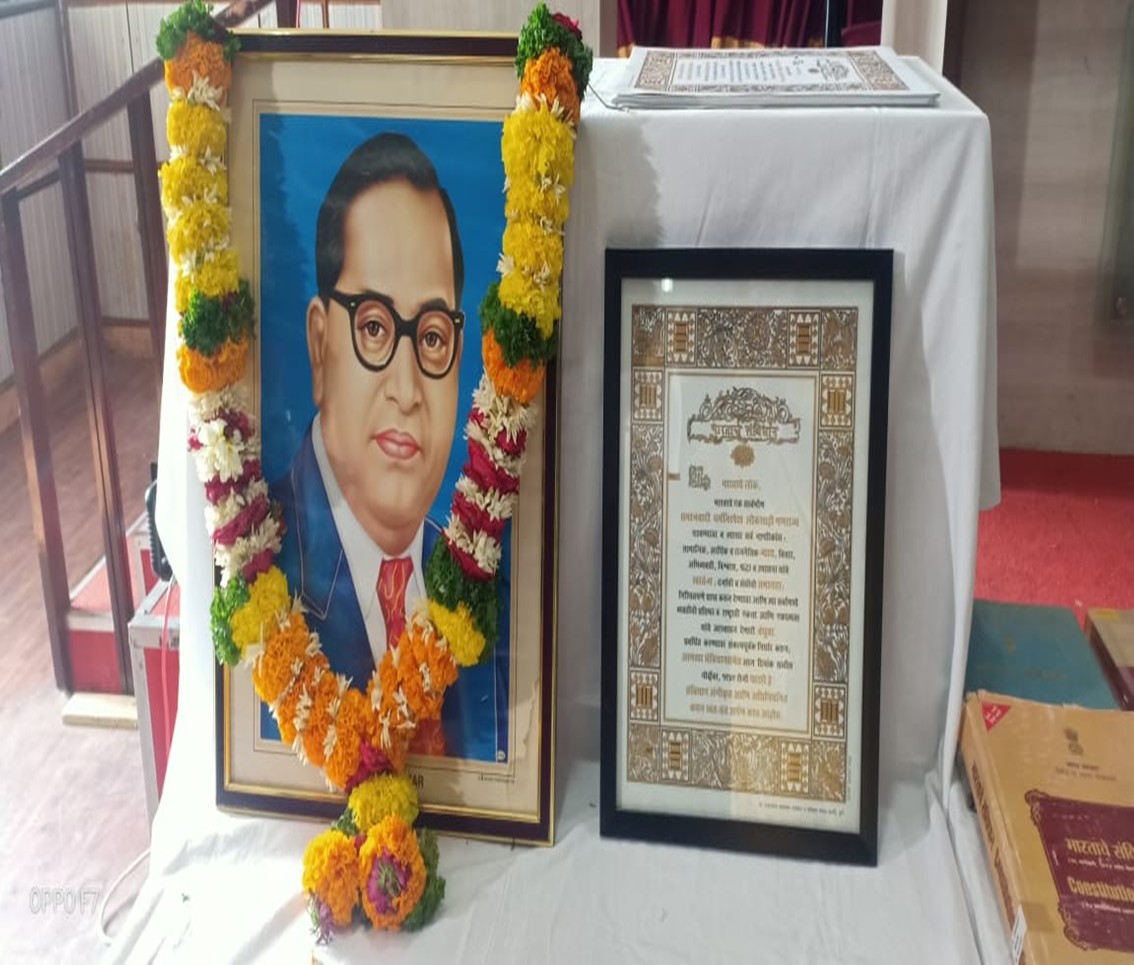 Modern College Images