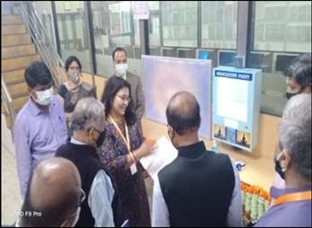 Modern College Images