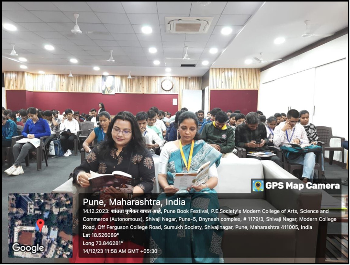 Modern College Images