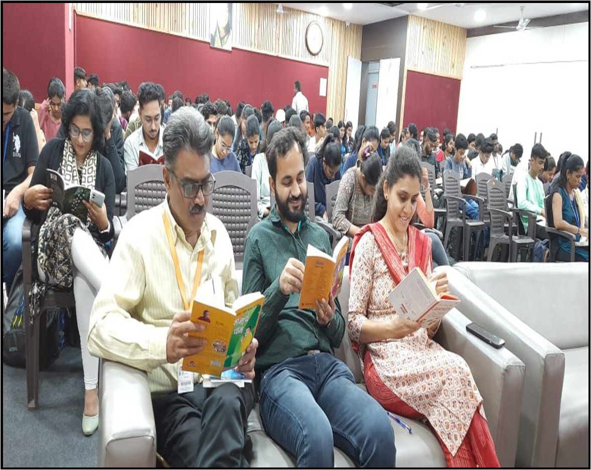 Modern College Images