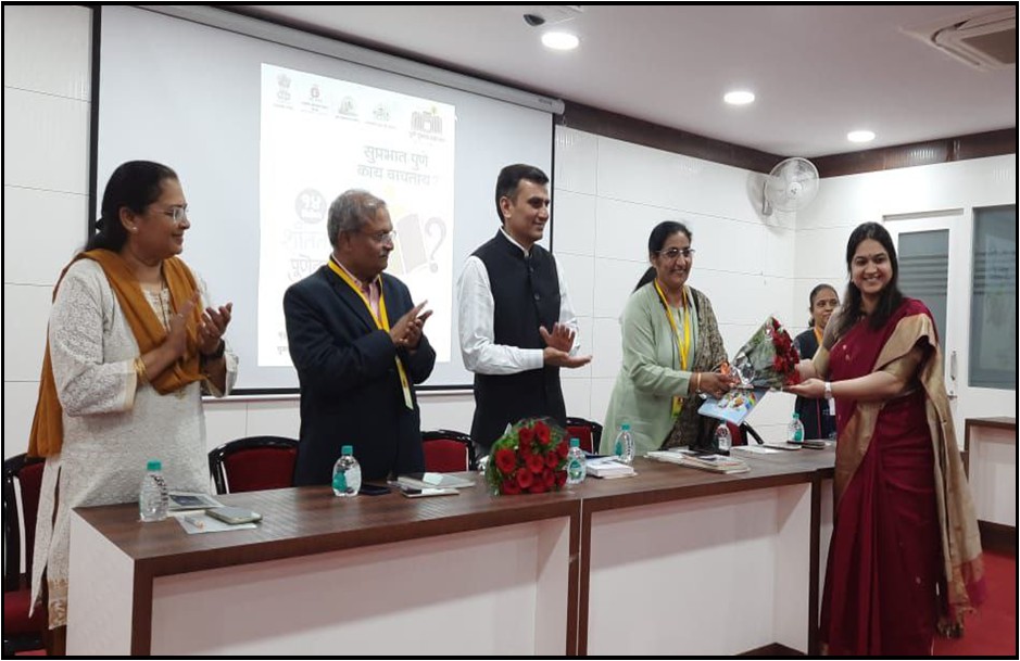 Modern College Images