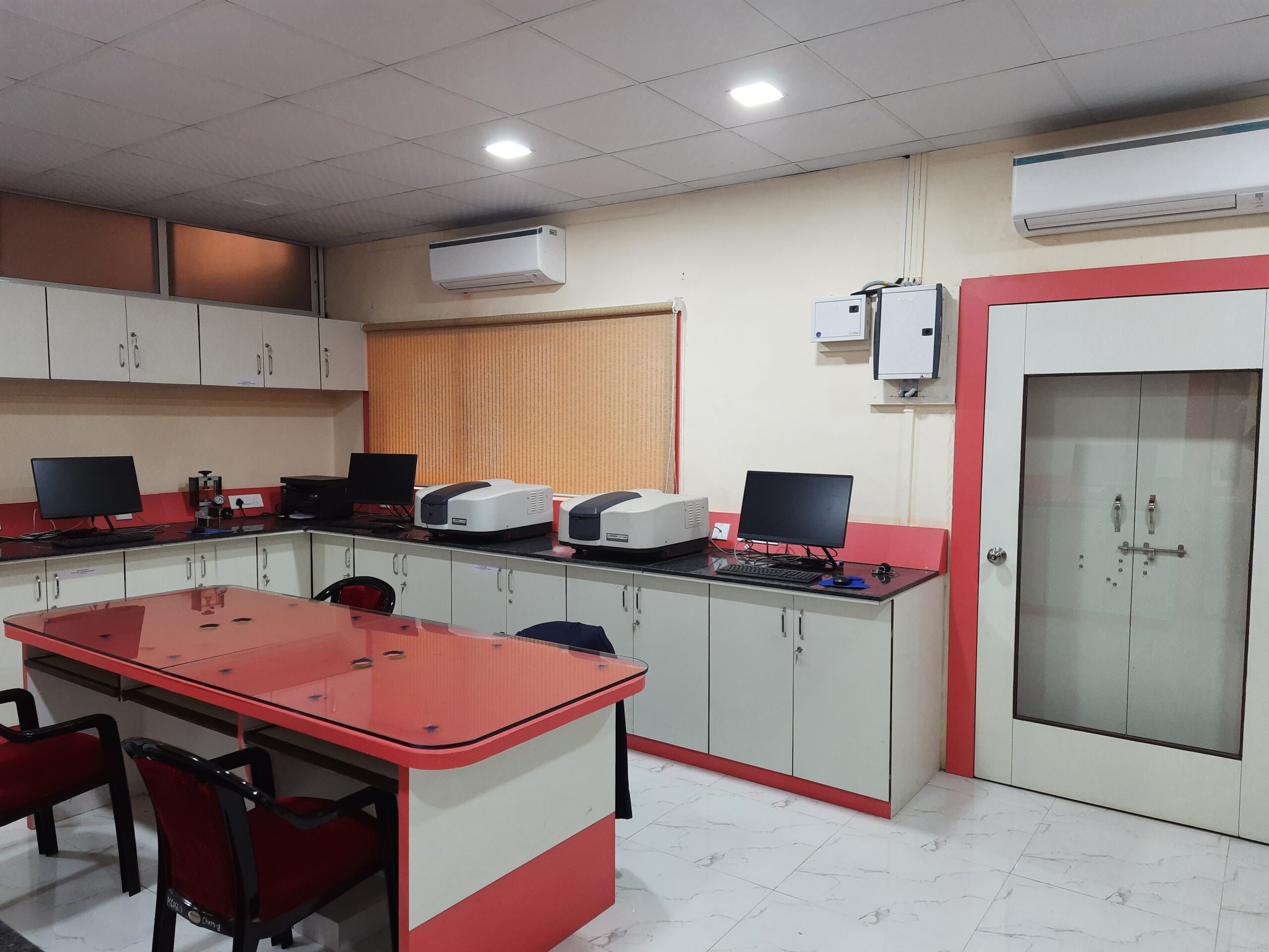 Modern College Images